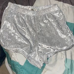 Heart and hip white velvet sleep shorts. Size Small.